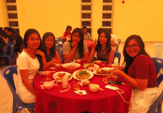 ภาพกิจกรรม โปรแกรมวิชาสาธารณสุขศาสตร์ จัดกิจกรรมสานสัมพันธ์น้องพี่และเลี้ยงส่งนักศึกษาชั้นปีที่ 4