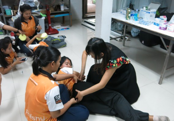 ภาพกิจกรรม โปรแกรมวิชาสาธารณสุขศาสตร์ จัดอบรมการฉีดยา