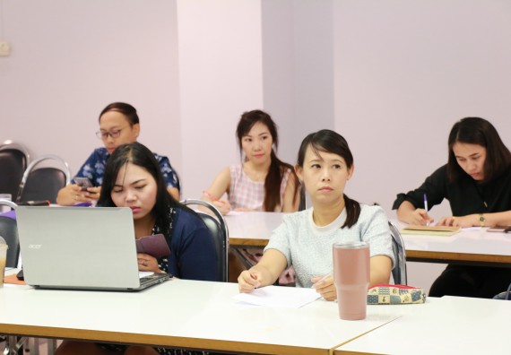 ภาพกิจกรรม คณะวิทยาศาสตร์และเทคโนโลยี จัดการประชุมเพื่อเตรียมความพร้อมในการจัดทำรายงานประเมินตนเอง ประจำปีการศึกษา 2560