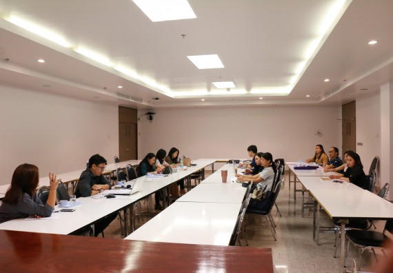ภาพกิจกรรม คณะวิทยาศาสตร์และเทคโนโลยี จัดการประชุมเพื่อเตรียมความพร้อมในการจัดทำรายงานประเมินตนเอง ประจำปีการศึกษา 2560