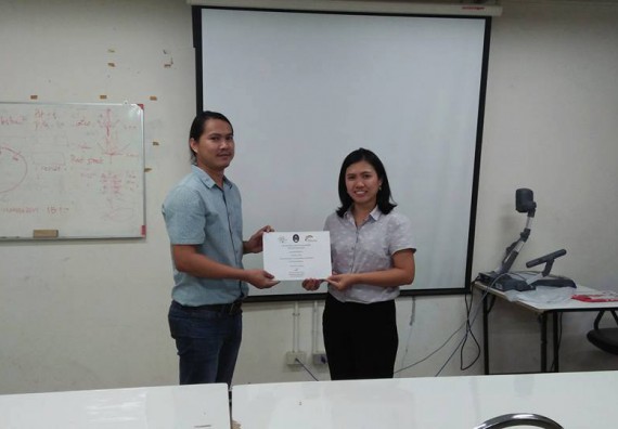 ภาพกิจกรรม โปรแกรมวิชาชีววิทยา จัดการอบรมเชิงปฏิบัติการ เรื่องการเพาะเลี้ยงเนื้อกล้วยไข่