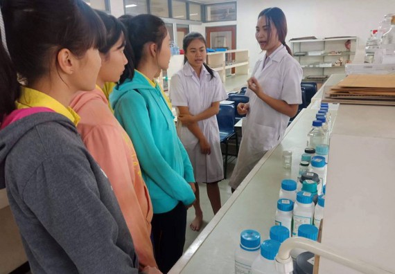 ภาพกิจกรรม โปรแกรมวิชาชีววิทยา จัดการอบรมเชิงปฏิบัติการ เรื่องการเพาะเลี้ยงเนื้อกล้วยไข่