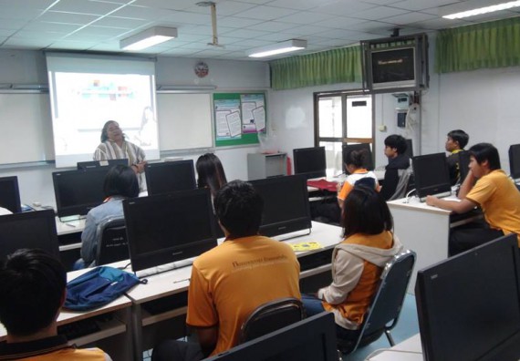 ภาพกิจกรรม โปรแกรมวิชาวิทยาการคอมพิวเตอร์ จัดกิจกรรมเตรียมความพร้อมในการเรียนรู้ในระดับอุดมศึกษาสำหรับนักศึกษาหลักสูตรเทคโนโลยีสารสนเทศ