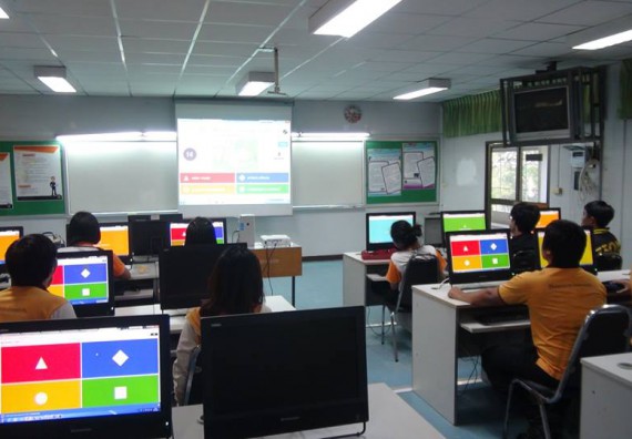 ภาพกิจกรรม โปรแกรมวิชาวิทยาการคอมพิวเตอร์ จัดกิจกรรมเตรียมความพร้อมในการเรียนรู้ในระดับอุดมศึกษาสำหรับนักศึกษาหลักสูตรเทคโนโลยีสารสนเทศ