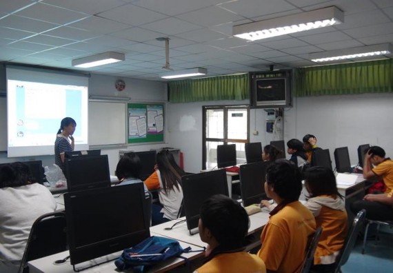 ภาพกิจกรรม โปรแกรมวิชาวิทยาการคอมพิวเตอร์ จัดกิจกรรมเตรียมความพร้อมในการเรียนรู้ในระดับอุดมศึกษาสำหรับนักศึกษาหลักสูตรเทคโนโลยีสารสนเทศ