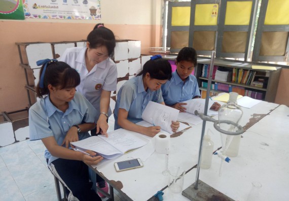 ภาพกิจกรรม โปรแกรมวิชาเคมี จัดการอบรมเชิงปฏิบัติการการทำโครงงานทางเคมีระดับชั้นมัธยมศึกษาตอนปลาย