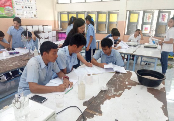 ภาพกิจกรรม โปรแกรมวิชาเคมี จัดการอบรมเชิงปฏิบัติการการทำโครงงานทางเคมีระดับชั้นมัธยมศึกษาตอนปลาย