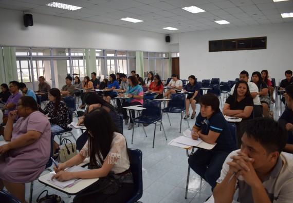 ภาพกิจกรรม คณะวิทยาศาสตร์และเทคโนโลยี เข้าร่วมโครงการพัฒนาสมรรถนะบุคลากรสายสนับสนุนด้านภาษาอังกฤษ