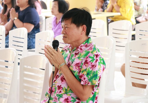 ภาพกิจกรรม คณะวิทยาศาสตร์และเทคโนโลยี เข้าร่วมทำบุญปีใหม่ไทย พิธีรดน้ำดำหัวขอพรผู้อาวุโสและผู้บริหารมหาวิทยาลัยราชภัฏกำแพงเพชร