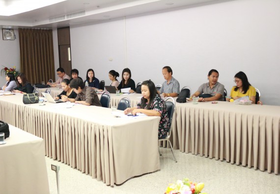 ภาพกิจกรรม คณะวิทยาศาสตร์และเทคโนโลยี จัดการประชุมจัดห้องเรียนตามรายวิชาสอนภาคปกติกำแพงเพชร ภาคเรียนที่ 1 ปีการศึกษา 2561