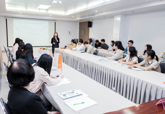 ภาพกิจกรรม คณะวิทยาศาสตร์และเทคโนโลยี จัดโครงการอบรมเชิงปฏิบัติการวิทยากรสำหรับสะเต็มศึกษา (STEM Education)