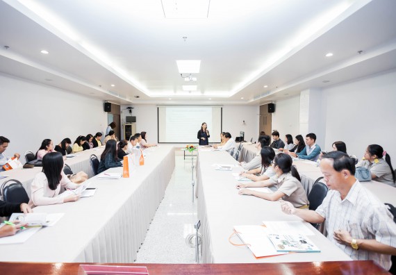 ภาพกิจกรรม คณะวิทยาศาสตร์และเทคโนโลยี จัดโครงการอบรมเชิงปฏิบัติการวิทยากรสำหรับสะเต็มศึกษา (STEM Education)