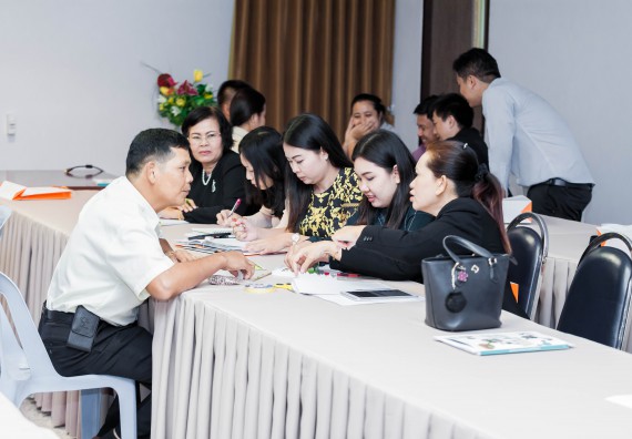 ภาพกิจกรรม คณะวิทยาศาสตร์และเทคโนโลยี จัดโครงการอบรมเชิงปฏิบัติการวิทยากรสำหรับสะเต็มศึกษา (STEM Education)