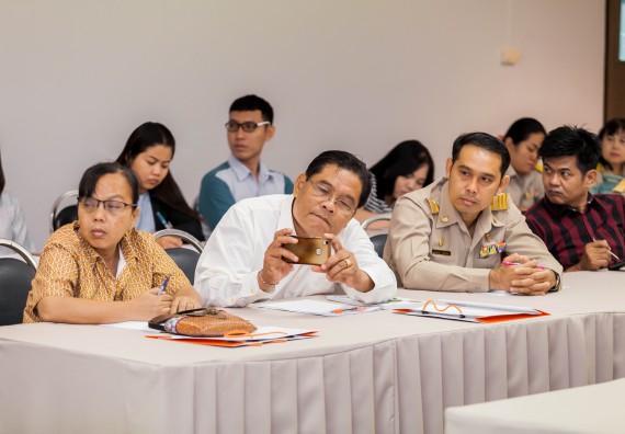 ภาพกิจกรรม คณะวิทยาศาสตร์และเทคโนโลยี จัดโครงการอบรมเชิงปฏิบัติการวิทยากรสำหรับสะเต็มศึกษา (STEM Education)