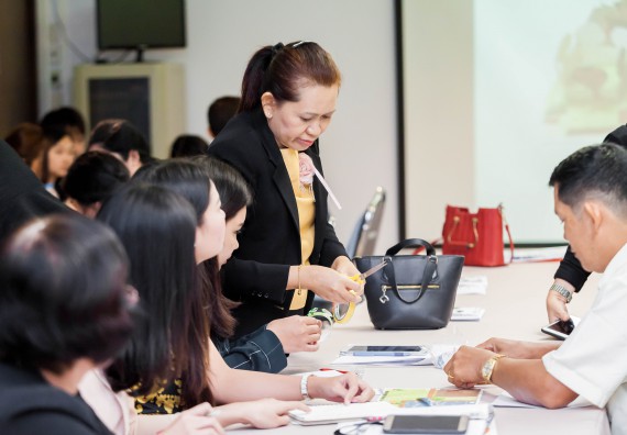 ภาพกิจกรรม คณะวิทยาศาสตร์และเทคโนโลยี จัดโครงการอบรมเชิงปฏิบัติการวิทยากรสำหรับสะเต็มศึกษา (STEM Education)