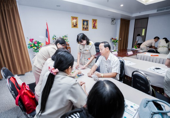 ภาพกิจกรรม คณะวิทยาศาสตร์และเทคโนโลยี จัดโครงการอบรมเชิงปฏิบัติการวิทยากรสำหรับสะเต็มศึกษา (STEM Education)