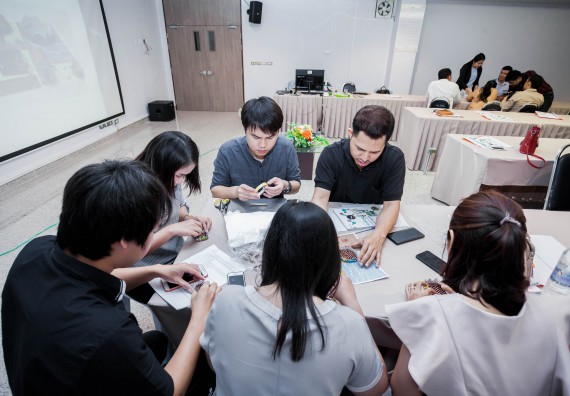 ภาพกิจกรรม คณะวิทยาศาสตร์และเทคโนโลยี จัดโครงการอบรมเชิงปฏิบัติการวิทยากรสำหรับสะเต็มศึกษา (STEM Education)