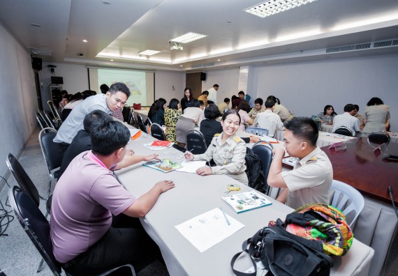 ภาพกิจกรรม คณะวิทยาศาสตร์และเทคโนโลยี จัดโครงการอบรมเชิงปฏิบัติการวิทยากรสำหรับสะเต็มศึกษา (STEM Education)