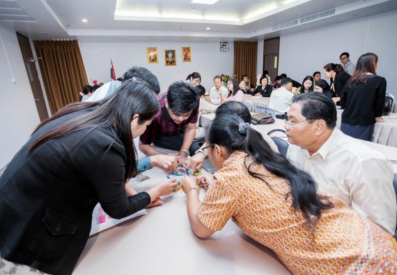 ภาพกิจกรรม คณะวิทยาศาสตร์และเทคโนโลยี จัดโครงการอบรมเชิงปฏิบัติการวิทยากรสำหรับสะเต็มศึกษา (STEM Education)