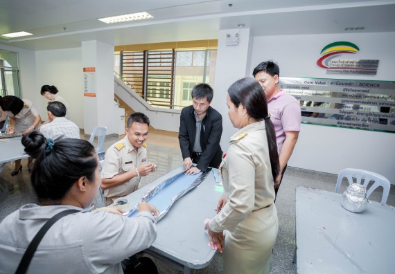 ภาพกิจกรรม คณะวิทยาศาสตร์และเทคโนโลยี จัดโครงการอบรมเชิงปฏิบัติการวิทยากรสำหรับสะเต็มศึกษา (STEM Education)