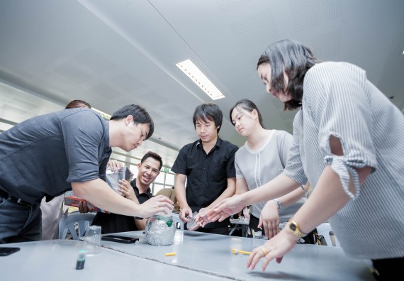 ภาพกิจกรรม คณะวิทยาศาสตร์และเทคโนโลยี จัดโครงการอบรมเชิงปฏิบัติการวิทยากรสำหรับสะเต็มศึกษา (STEM Education)