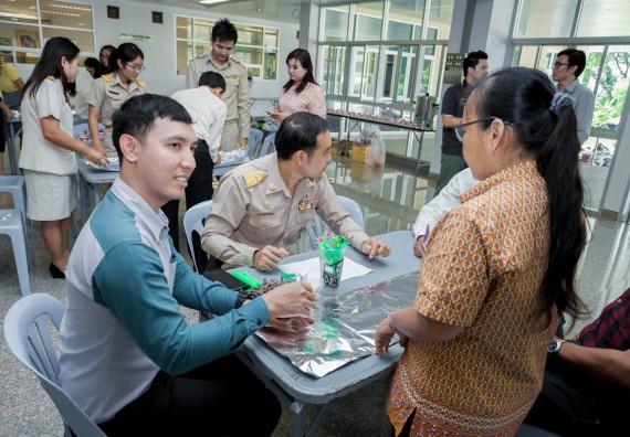 ภาพกิจกรรม คณะวิทยาศาสตร์และเทคโนโลยี จัดโครงการอบรมเชิงปฏิบัติการวิทยากรสำหรับสะเต็มศึกษา (STEM Education)