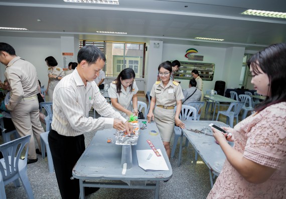 ภาพกิจกรรม คณะวิทยาศาสตร์และเทคโนโลยี จัดโครงการอบรมเชิงปฏิบัติการวิทยากรสำหรับสะเต็มศึกษา (STEM Education)
