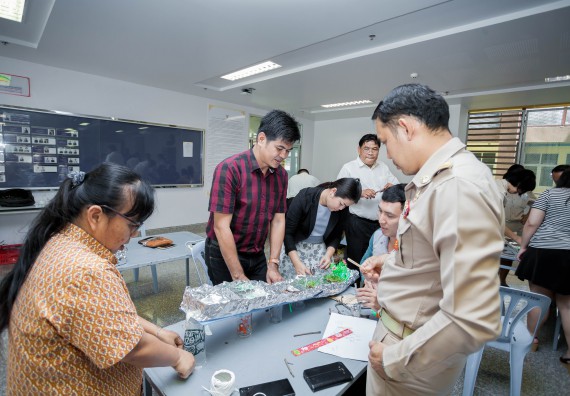 ภาพกิจกรรม คณะวิทยาศาสตร์และเทคโนโลยี จัดโครงการอบรมเชิงปฏิบัติการวิทยากรสำหรับสะเต็มศึกษา (STEM Education)