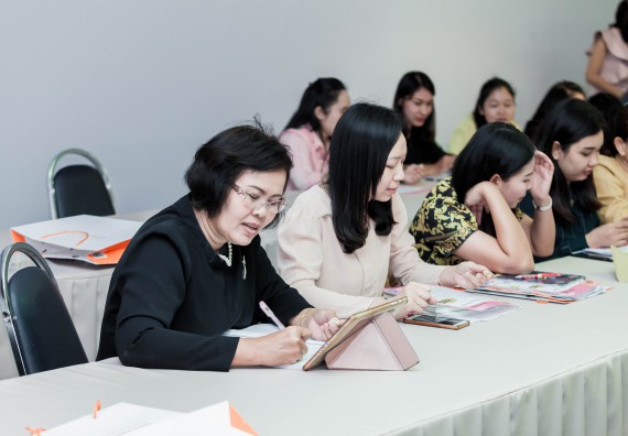 ภาพกิจกรรม คณะวิทยาศาสตร์และเทคโนโลยี จัดโครงการอบรมเชิงปฏิบัติการวิทยากรสำหรับสะเต็มศึกษา (STEM Education)