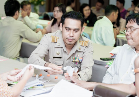 ภาพกิจกรรม คณะวิทยาศาสตร์และเทคโนโลยี จัดโครงการอบรมเชิงปฏิบัติการวิทยากรสำหรับสะเต็มศึกษา (STEM Education)