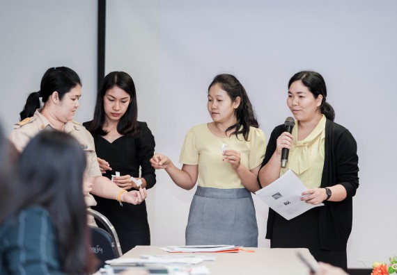 ภาพกิจกรรม คณะวิทยาศาสตร์และเทคโนโลยี จัดโครงการอบรมเชิงปฏิบัติการวิทยากรสำหรับสะเต็มศึกษา (STEM Education)