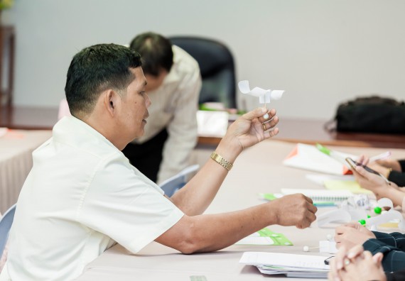 ภาพกิจกรรม คณะวิทยาศาสตร์และเทคโนโลยี จัดโครงการอบรมเชิงปฏิบัติการวิทยากรสำหรับสะเต็มศึกษา (STEM Education)