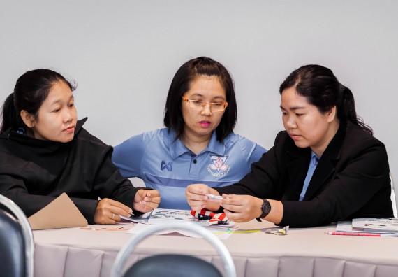 ภาพกิจกรรม คณะวิทยาศาสตร์และเทคโนโลยี จัดโครงการอบรมเชิงปฏิบัติการวิทยากรสำหรับสะเต็มศึกษา (STEM Education)