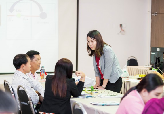 ภาพกิจกรรม คณะวิทยาศาสตร์และเทคโนโลยี จัดโครงการอบรมเชิงปฏิบัติการวิทยากรสำหรับสะเต็มศึกษา (STEM Education)