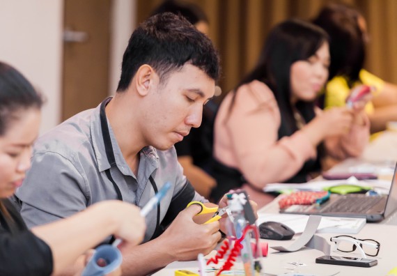 ภาพกิจกรรม คณะวิทยาศาสตร์และเทคโนโลยี จัดโครงการอบรมเชิงปฏิบัติการวิทยากรสำหรับสะเต็มศึกษา (STEM Education)