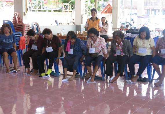 ภาพกิจกรรม ศูนย์บริการทางการแพทย์แผนไทยและการแพทย์ทางเลือก จัดกิจกรรมการดูแลสุขภาพด้วยการแพทย์ทางเลือก ครั้งที่ 2