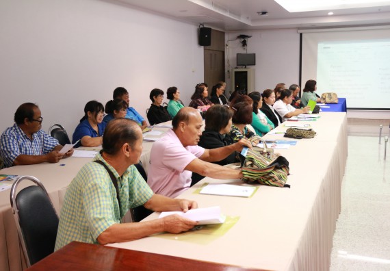 ภาพกิจกรรม โปรแกรมวิชาวิทยาศาสตร์สิ่งแวดล้อม จัดการประชุมโครงการเพิ่มประสิทธิภาพระบบการจัดการขยะมูลฝอยโดยการมีส่วนร่วมของชุมชุนแบบบูรณาการเทศบาลเมืองกำแพงเพชร