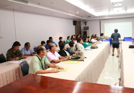 ภาพกิจกรรม โปรแกรมวิชาวิทยาศาสตร์สิ่งแวดล้อม จัดการประชุมโครงการเพิ่มประสิทธิภาพระบบการจัดการขยะมูลฝอยโดยการมีส่วนร่วมของชุมชุนแบบบูรณาการเทศบาลเมืองกำแพงเพชร