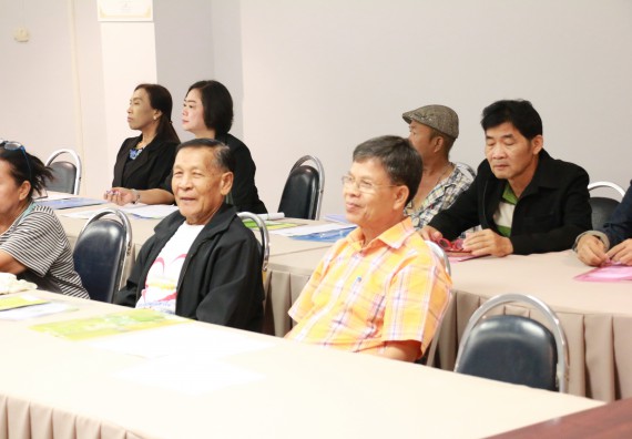 ภาพกิจกรรม โปรแกรมวิชาวิทยาศาสตร์สิ่งแวดล้อม จัดการประชุมโครงการเพิ่มประสิทธิภาพระบบการจัดการขยะมูลฝอยโดยการมีส่วนร่วมของชุมชุนแบบบูรณาการเทศบาลเมืองกำแพงเพชร