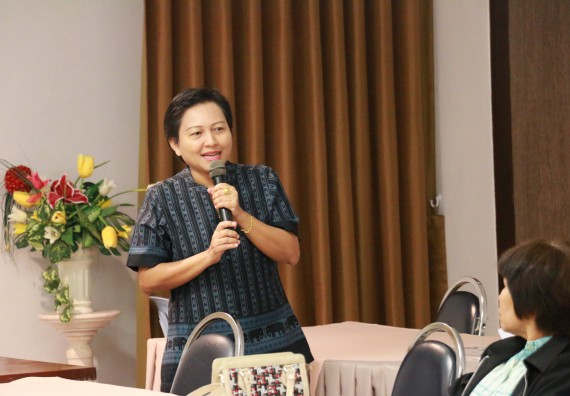 ภาพกิจกรรม โปรแกรมวิชาวิทยาศาสตร์สิ่งแวดล้อม จัดการประชุมโครงการเพิ่มประสิทธิภาพระบบการจัดการขยะมูลฝอยโดยการมีส่วนร่วมของชุมชุนแบบบูรณาการเทศบาลเมืองกำแพงเพชร