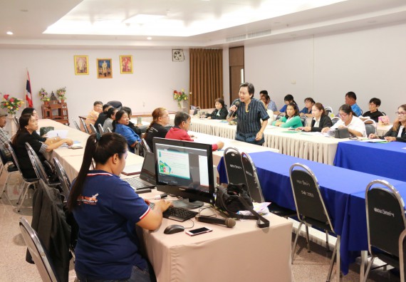 ภาพกิจกรรม โปรแกรมวิชาวิทยาศาสตร์สิ่งแวดล้อม จัดการประชุมโครงการเพิ่มประสิทธิภาพระบบการจัดการขยะมูลฝอยโดยการมีส่วนร่วมของชุมชุนแบบบูรณาการเทศบาลเมืองกำแพงเพชร