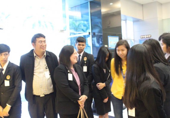 ภาพกิจกรรม โปรแกรมวิชาวิทยาการคอมพิวเตอร์ จัดโครงการศึกษาดูงานสถานประกอบการ ประจำปีงบประมาณ 2561