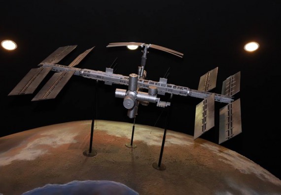 ภาพกิจกรรม โปรแกรมวิชาวิทยาการคอมพิวเตอร์ จัดโครงการศึกษาดูงานสถานประกอบการ ประจำปีงบประมาณ 2561