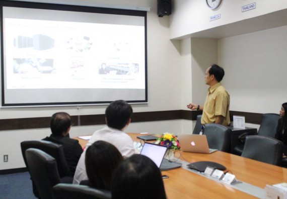 ภาพกิจกรรม โปรแกรมวิชาวิทยาการคอมพิวเตอร์ จัดโครงการศึกษาดูงานสถานประกอบการ ประจำปีงบประมาณ 2561