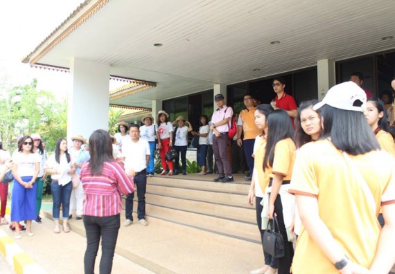 ภาพกิจกรรม โปรแกรมวิชาวิทยาการคอมพิวเตอร์ จัดโครงการศึกษาดูงานสถานประกอบการ ประจำปีงบประมาณ 2561