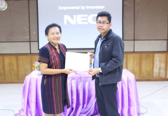 ภาพกิจกรรม โปรแกรมวิชาวิทยาการคอมพิวเตอร์ จัดกิจกรรมนำเสนอผลงานวิจัยนักศึกษาระดับปริญญาตรี