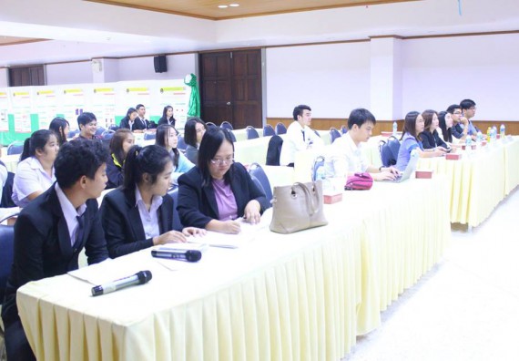 ภาพกิจกรรม โปรแกรมวิชาวิทยาการคอมพิวเตอร์ จัดกิจกรรมนำเสนอผลงานวิจัยนักศึกษาระดับปริญญาตรี