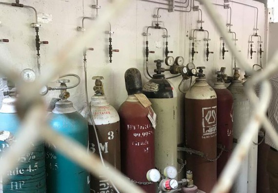 ภาพกิจกรรม โปรแกรมวิชาเคมี จัดการอบรมเชิงปฏิบัติการความปลอดภัยในห้องปฏิบัติการสำหรับครูเคมี