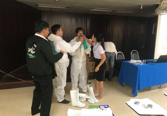 ภาพกิจกรรม โปรแกรมวิชาเคมี จัดการอบรมเชิงปฏิบัติการความปลอดภัยในห้องปฏิบัติการสำหรับครูเคมี