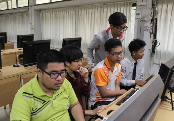 ภาพกิจกรรม โปรแกรมวิชาวิทยาการคอมพิวเตอร์ จัดโครงการเสริมทักษะด้านวิชาการสำหรับนักศึกษาหลักสูตรวิทยาการคอมพิวเตอร์